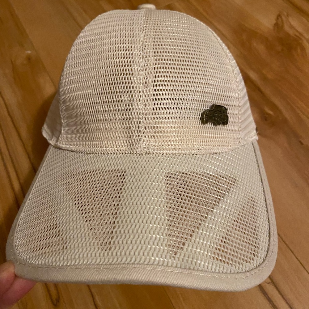 Mesh Baseball Cap with JEEP emblem—NWOT